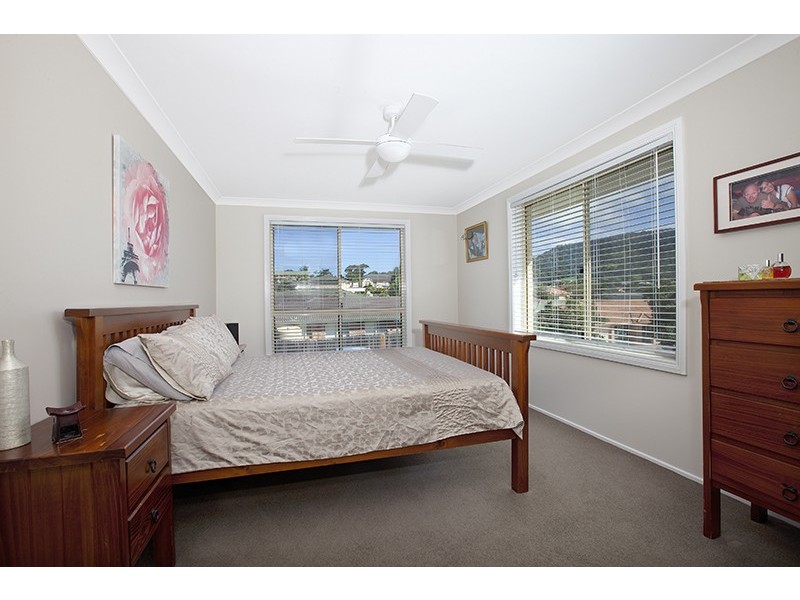30 Downes Drive, Albion Park NSW 2527