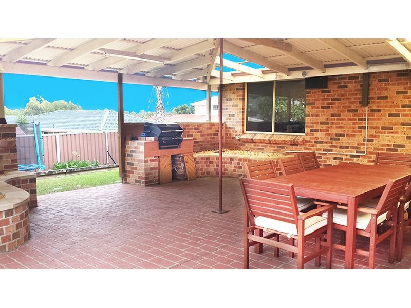 72 Roper Road, Albion Park NSW 2527
