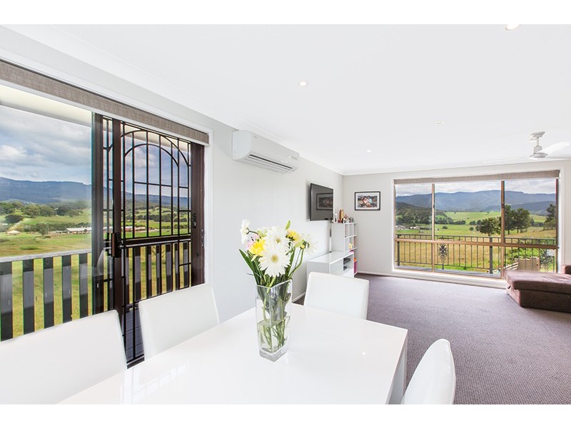 2 Noble Road, Albion Park NSW 2527