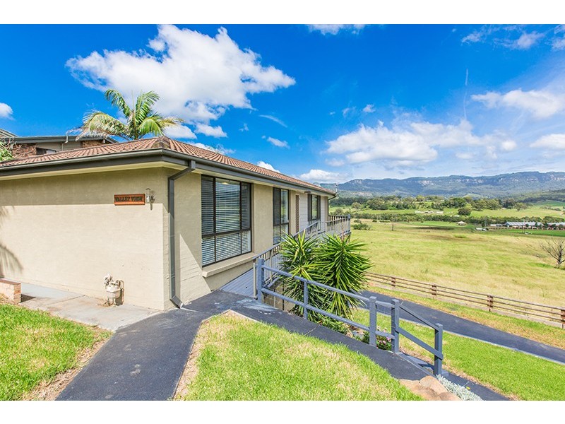 2 Noble Road, Albion Park NSW 2527