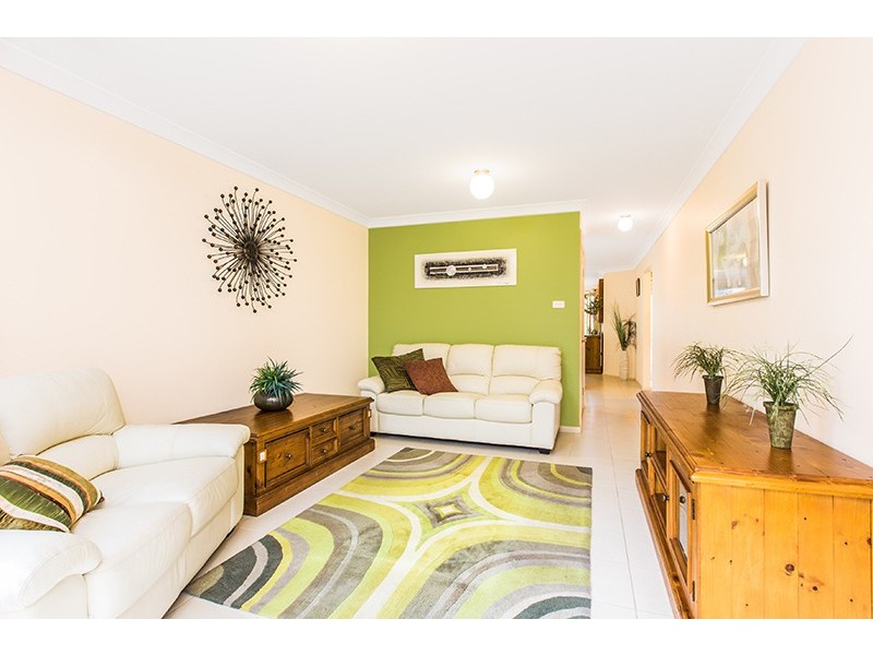 3/3 Mountainview Mews, Albion Park NSW 2527