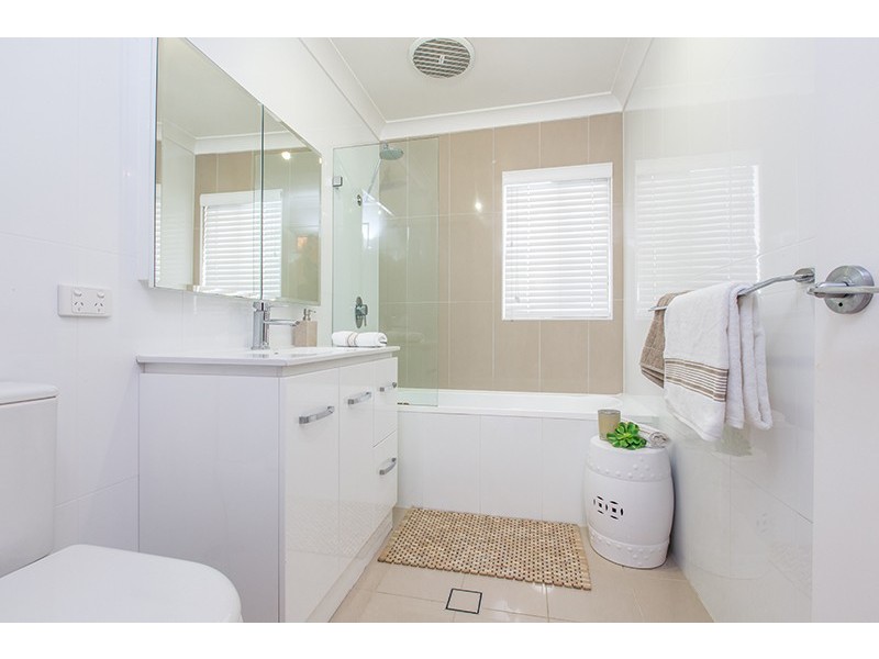 19 O’Keefe Crescent, Albion Park NSW 2527