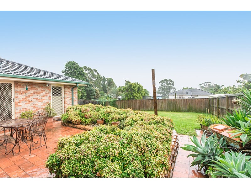 4 Liam Close, Albion Park NSW 2527