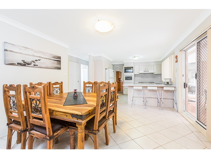 24 Centenary Road, Albion Park NSW 2527