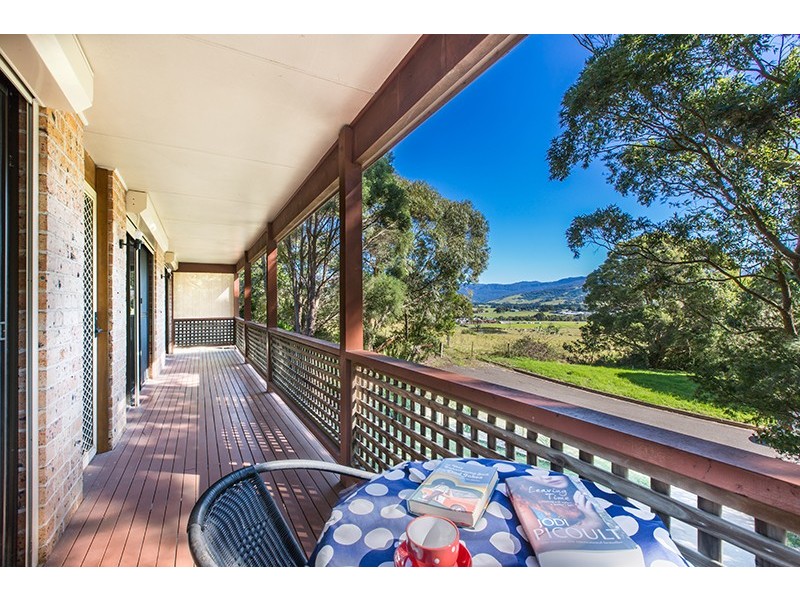 71 Noble Road, Albion Park NSW 2527