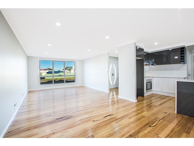 51 McGregor Avenue, Barrack Heights NSW 2528