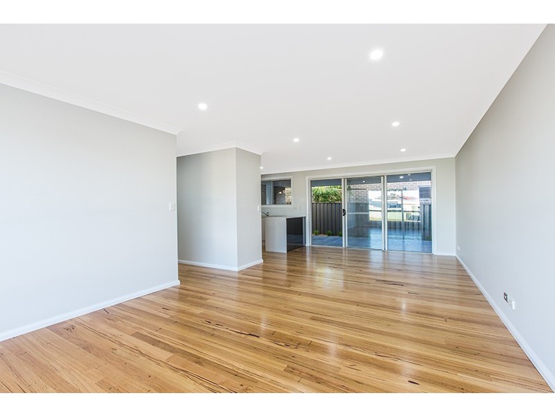 51 McGregor Avenue, Barrack Heights NSW 2528