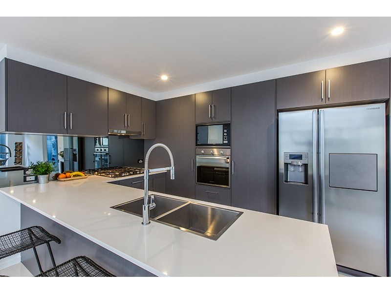 27 Dillon Road, Flinders NSW 2529