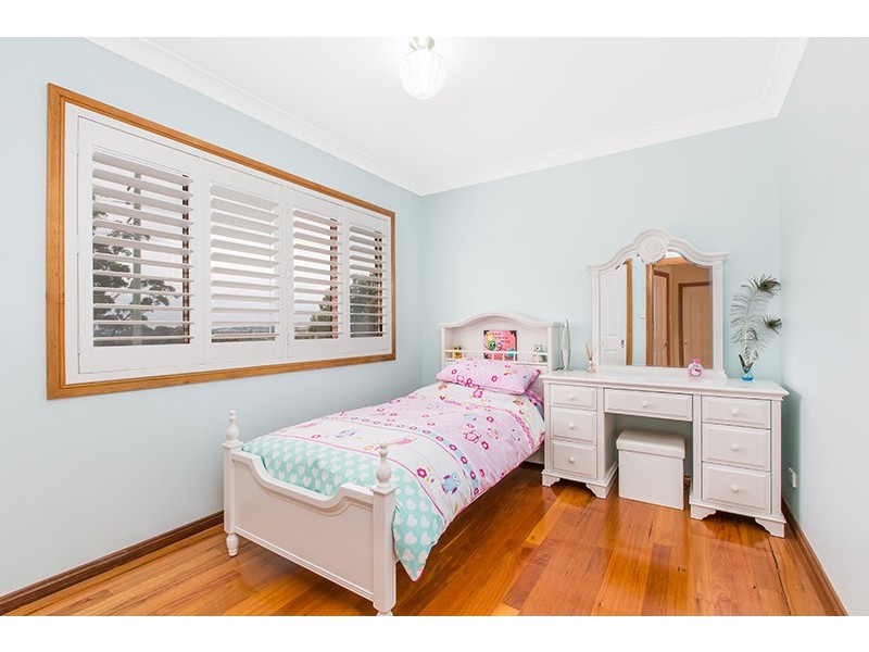 2 Uphill Road, Albion Park NSW 2527