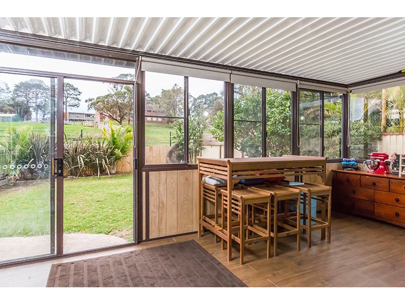 15 Birra Drive, Oak Flats NSW 2529
