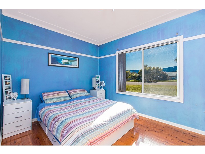 95 Albert Street, Unanderra NSW 2526