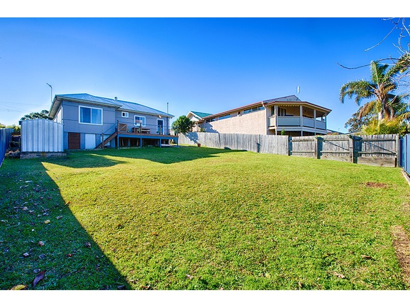 95 Albert Street, Unanderra NSW 2526