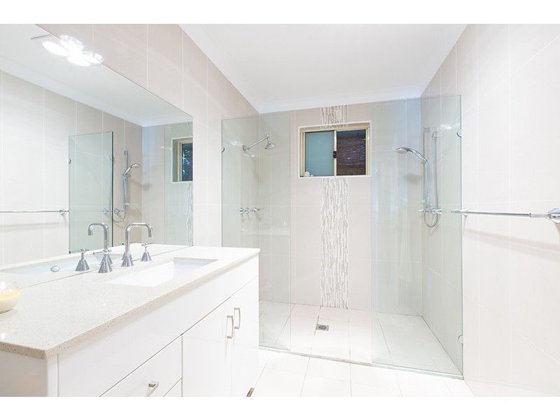 3 Digby Close, Albion Park NSW 2527