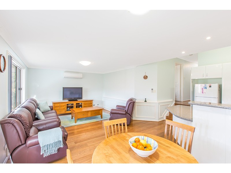 2/7 Todd Link, Albion Park NSW 2527