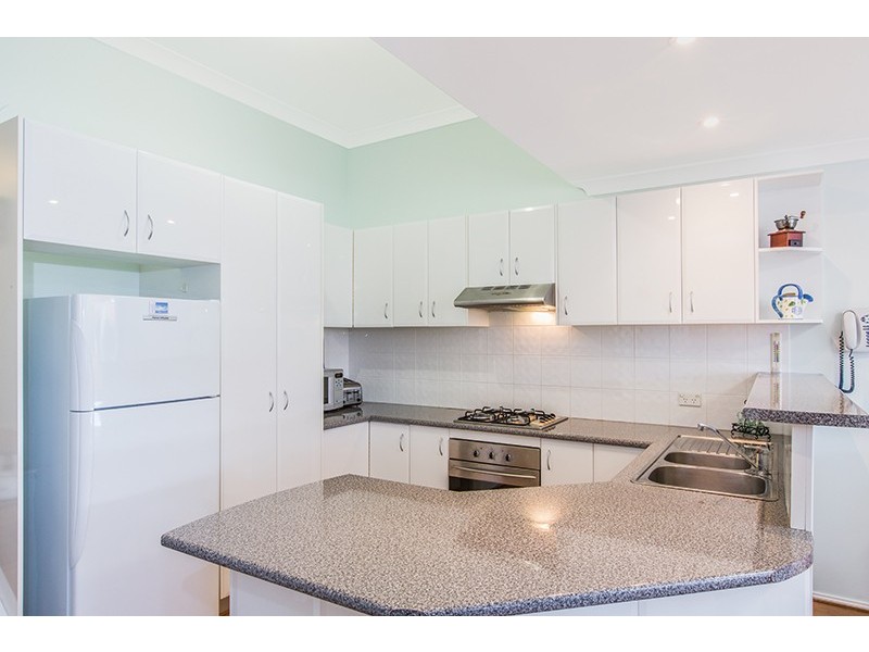 2/7 Todd Link, Albion Park NSW 2527