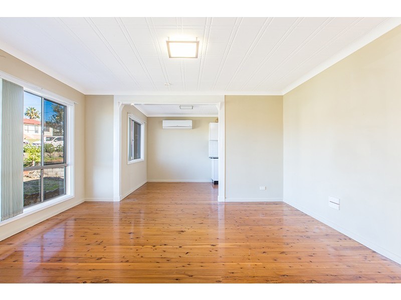 36 Cassia Street, Barrack Heights NSW 2528