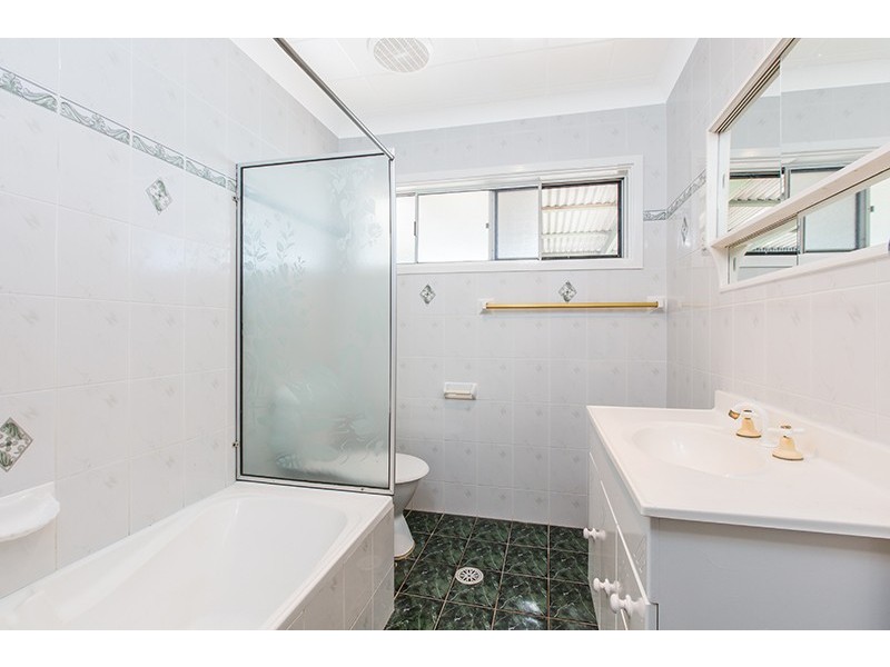 36 Cassia Street, Barrack Heights NSW 2528