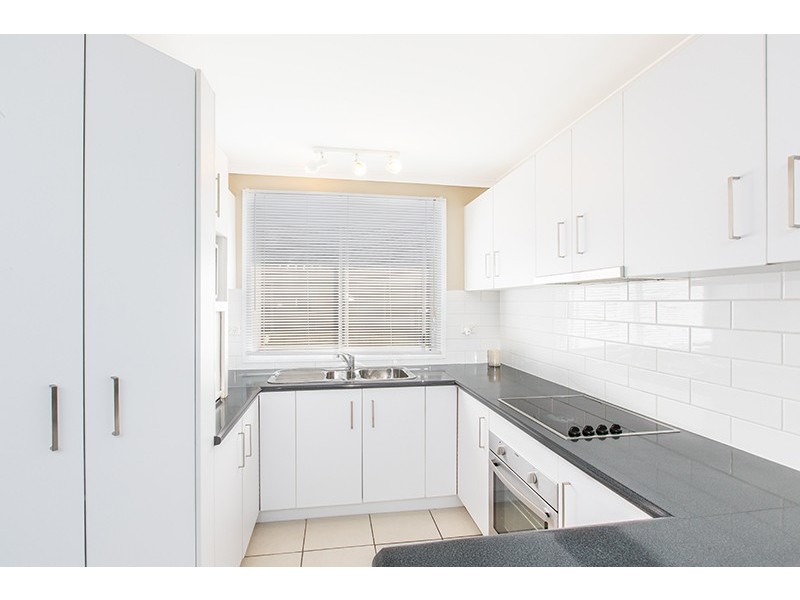 5 Bloodwood Place, Albion Park Rail NSW 2527