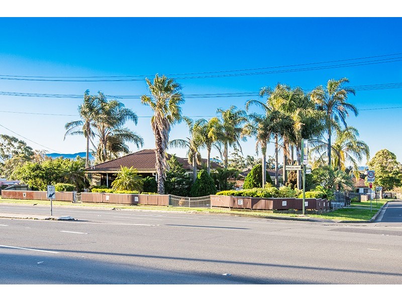 1 Kaylaur Crescent, Albion Park Rail NSW 2527