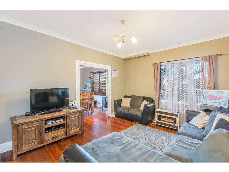 1 Kaylaur Crescent, Albion Park Rail NSW 2527