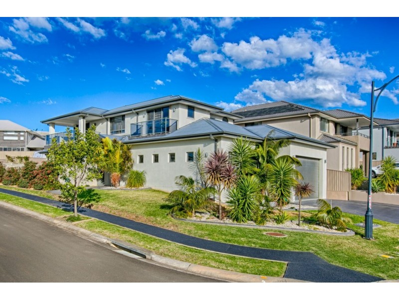 42 Shallows Drive, Shell Cove NSW 2529