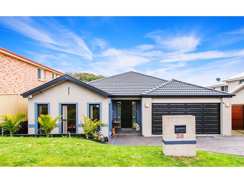 38 Ashburton Drive, Albion Park NSW 2527