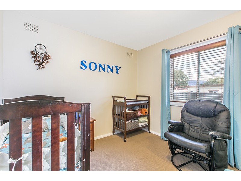 16 Moles Street, Albion Park NSW 2527
