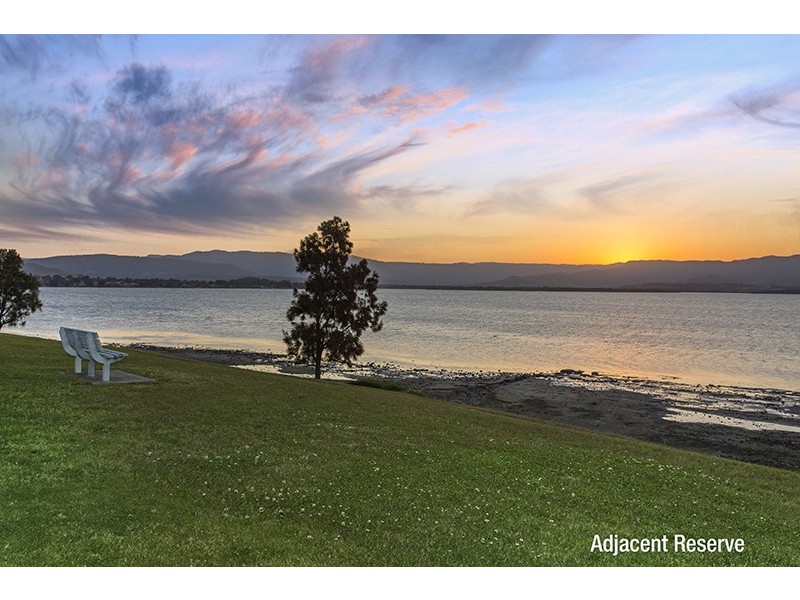 321 Reddall Parade, Mount Warrigal NSW 2528