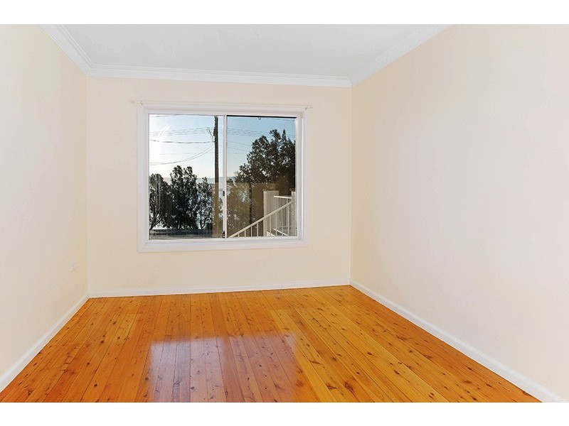 321 Reddall Parade, Mount Warrigal NSW 2528