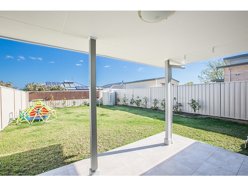 7B The Garden Walk, Worrigee NSW 2540