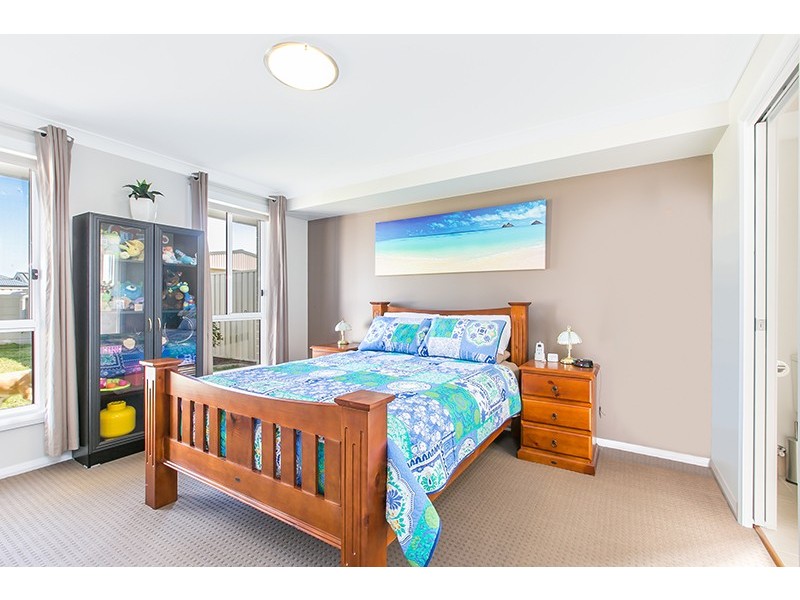 7B The Garden Walk, Worrigee NSW 2540