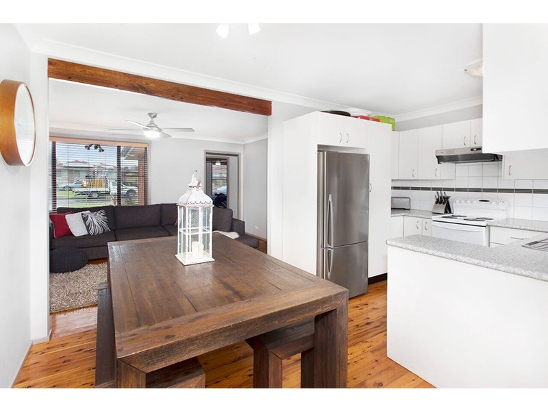 70 Brigadoon Circuit, Oak Flats NSW 2529