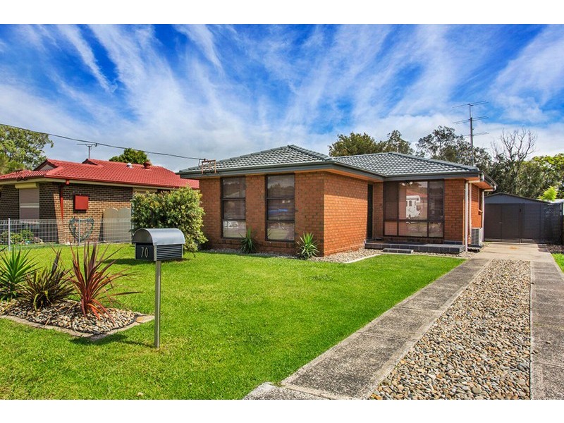 70 Brigadoon Circuit, Oak Flats NSW 2529