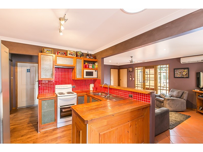 21 Moles Street, Albion Park NSW 2527