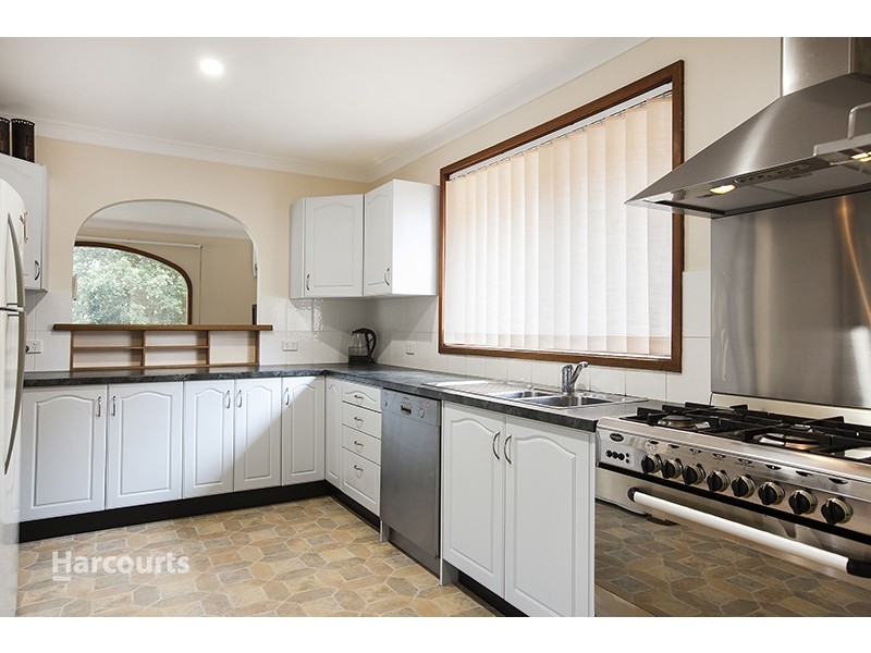 11 Croome Road, Albion Park Rail NSW 2527
