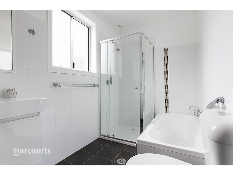11 Croome Road, Albion Park Rail NSW 2527