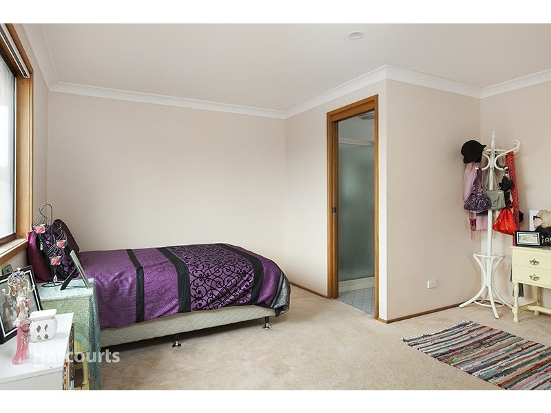 11 Croome Road, Albion Park Rail NSW 2527