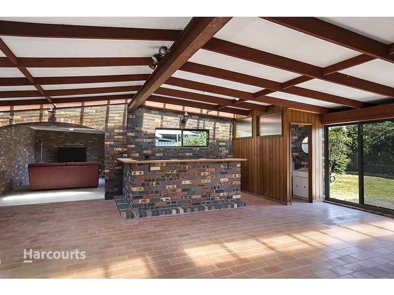 25 Oakland Avenue, Windang NSW 2528