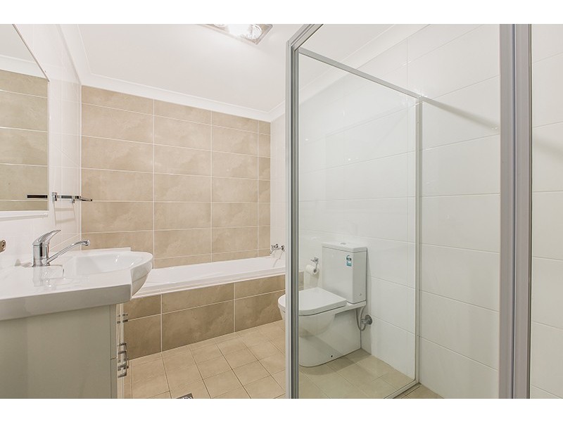 13A Chaplin Place, Albion Park NSW 2527