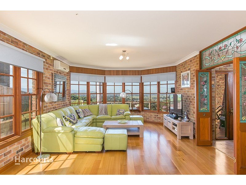 12 Tuross Street, Albion Park NSW 2527