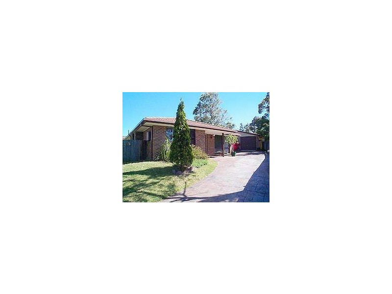 30 Scarborough Circuit, Albion Park NSW 2527