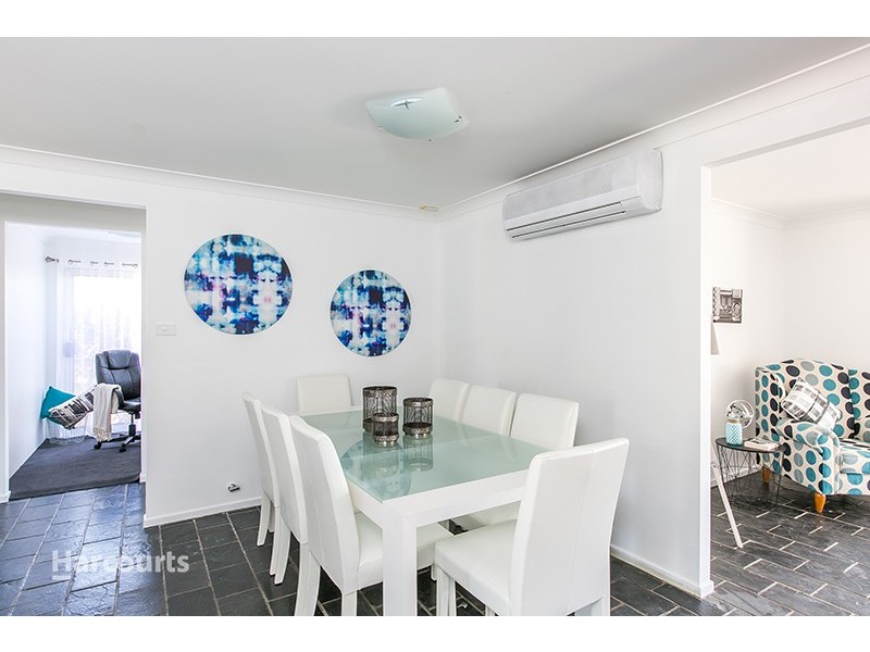 17 Paperbark Street, Albion Park Rail NSW 2527