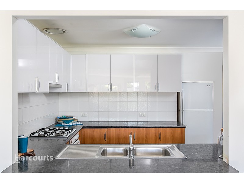 17 Paperbark Street, Albion Park Rail NSW 2527