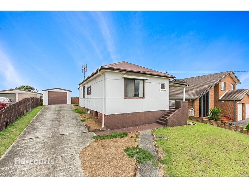 3 Korrongulla Crescent, Primbee NSW 2502