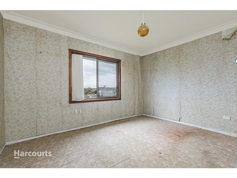 3 Korrongulla Crescent, Primbee NSW 2502