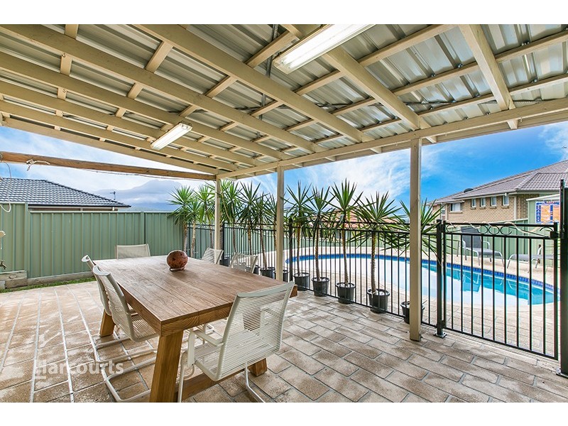 9 Ashton Close, Albion Park NSW 2527