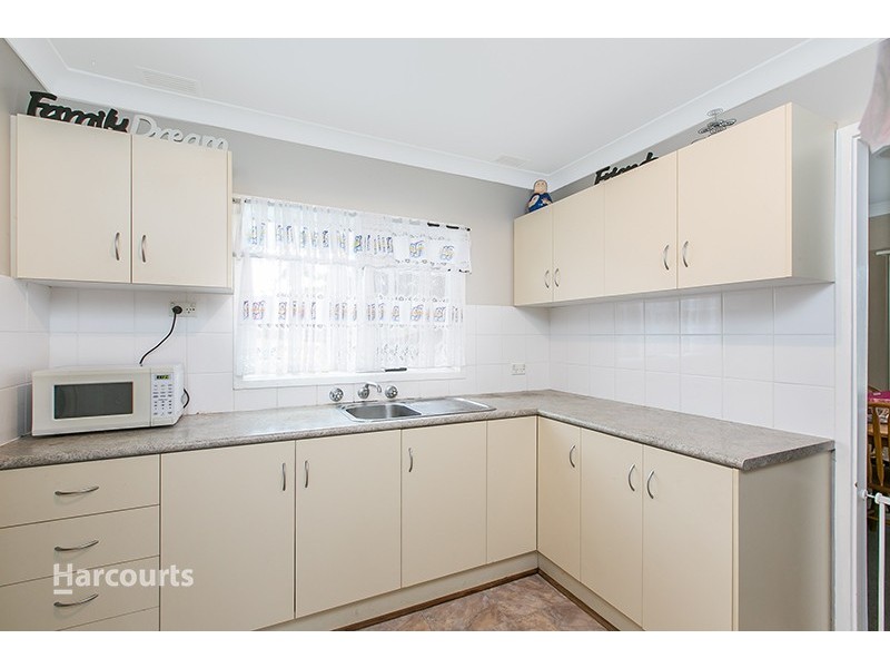 10 Carabeen Street, Barrack Heights NSW 2528