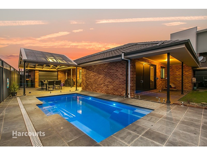 158 Daintree Drive, Albion Park NSW 2527