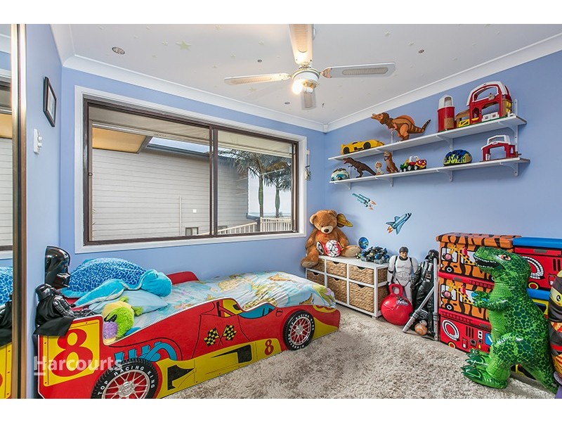 73 Scenic Crescent, Albion Park NSW 2527
