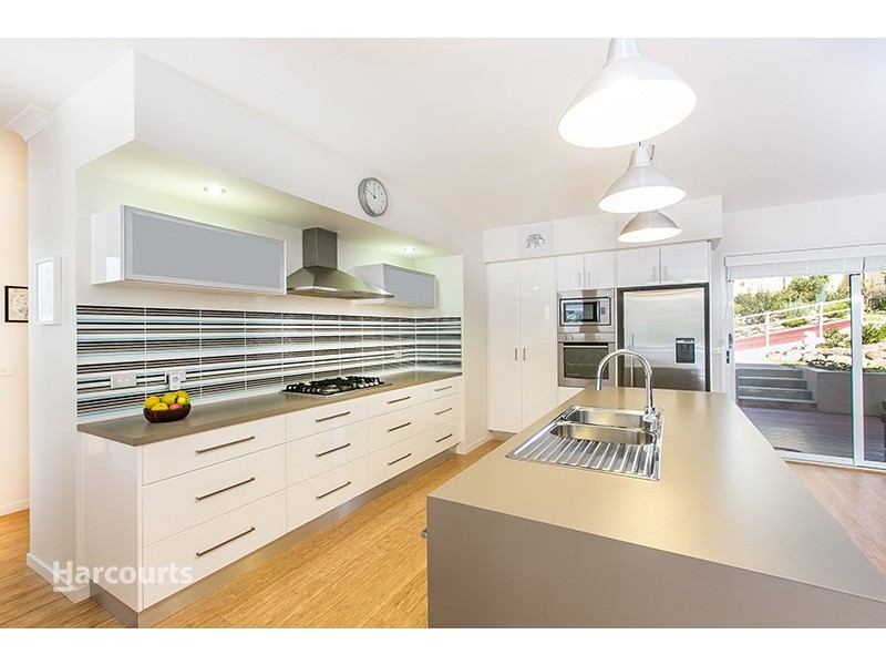 54 Wattlebird Way, Malua Bay NSW 2536